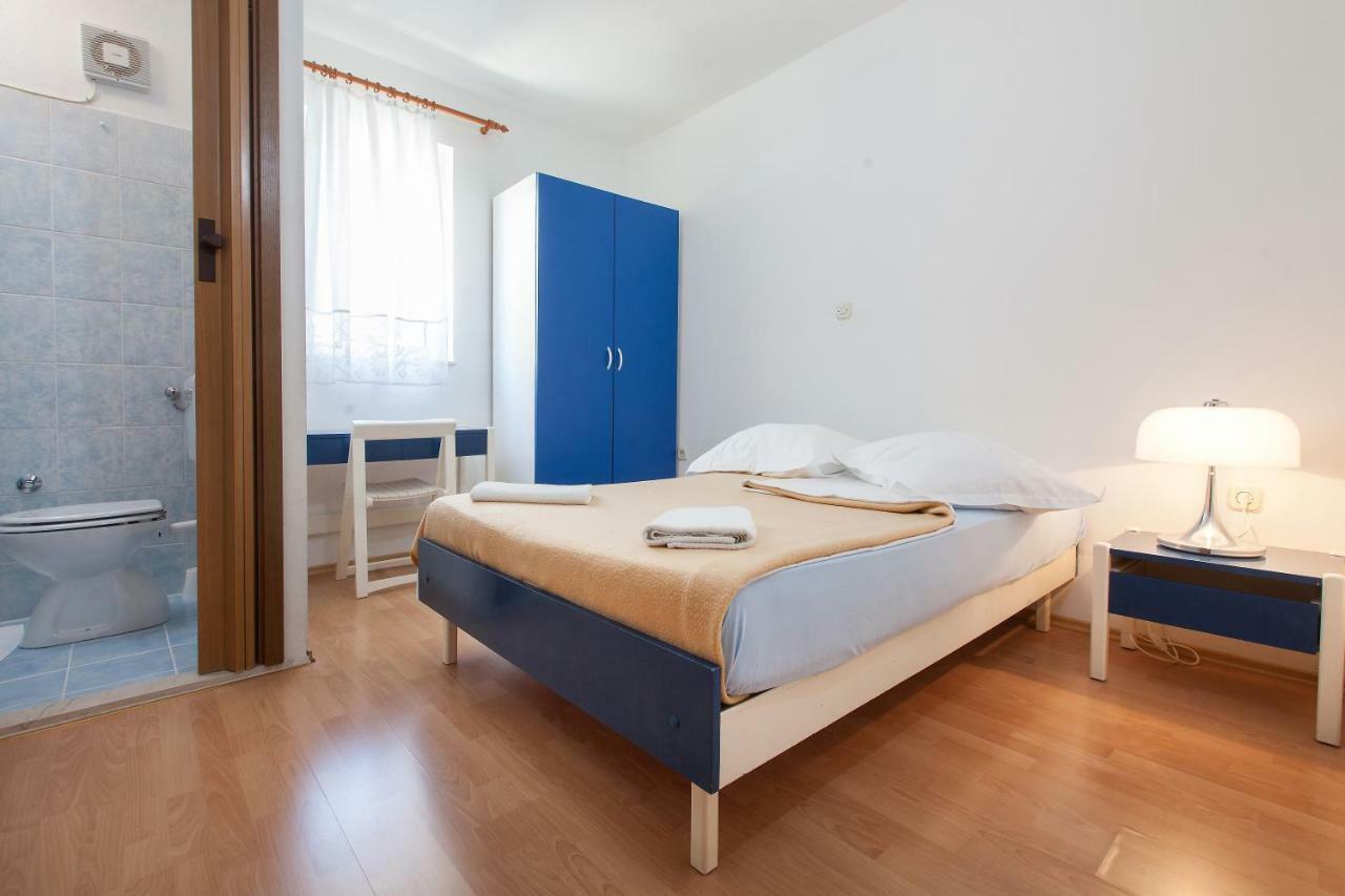 Apartmani Ivica Krzanic Podgora Eksteriør bilde